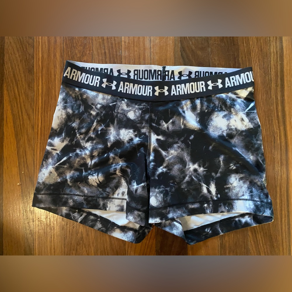 Under Armour active shorts